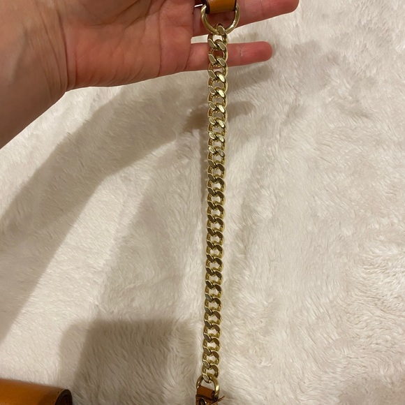 BCBG Maxazria Chain Purse - Picture 6 of 16
